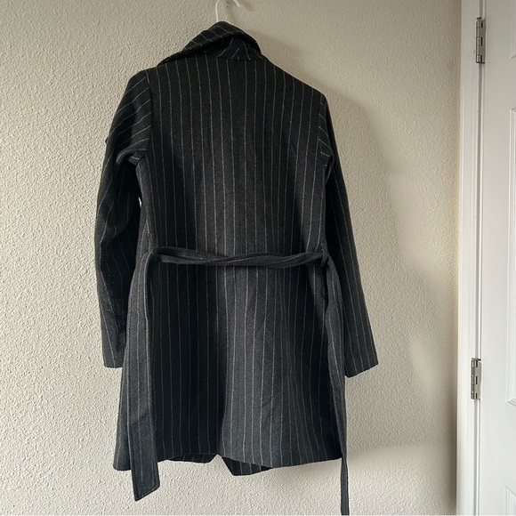 Love Stitch Women’s Coat Small Gray Striped Open Waterfall Front Winter Fall - Picture 7 of 11